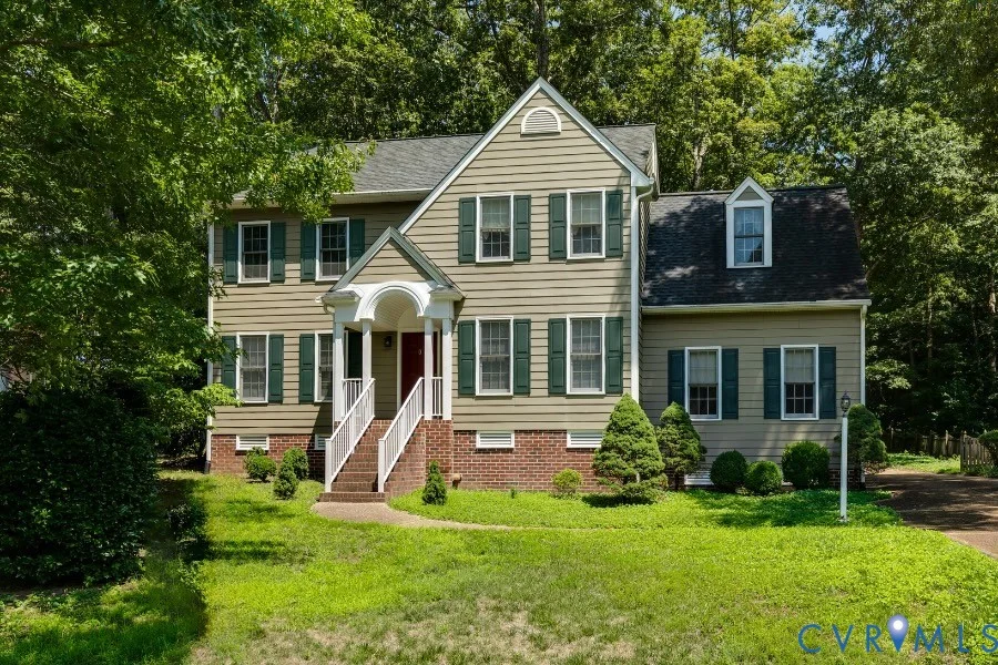 8238 Ellerson Green Place