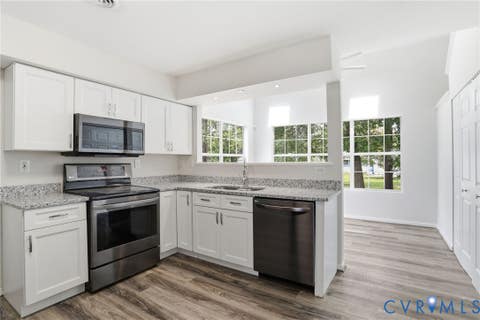 Tiny photo for 14221 Bermuda Point Court, Chester, VA 23836 (MLS # 2615304)