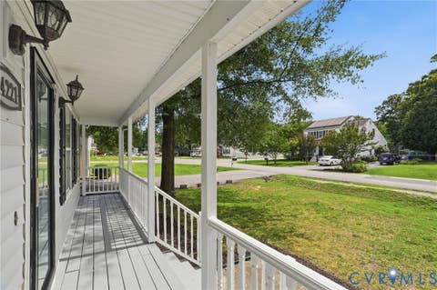 Tiny photo for 14221 Bermuda Point Court, Chester, VA 23836 (MLS # 2615304)
