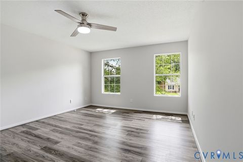 Tiny photo for 14221 Bermuda Point Court, Chester, VA 23836 (MLS # 2615304)