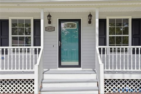 Tiny photo for 14221 Bermuda Point Court, Chester, VA 23836 (MLS # 2615304)