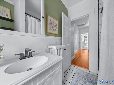 Tiny photo for 108 N Auburn Avenue, Richmond, VA 23221 (MLS # 2610767)