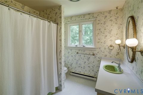 Tiny photo for 3320 Traylor Drive, Richmond, VA 23235 (MLS # 2600012)