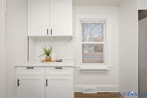 Tiny photo for 508 S 19th Avenue, Hopewell, VA 23860 (MLS # 2530557)