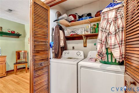 Tiny photo for 16 N Juniper Avenue, Highland Springs, VA 23075 (MLS # 2604724)