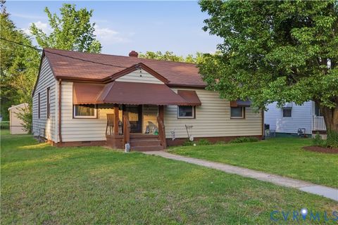 Photo of 644 Battery Place, Colonial Heights, VA 23834 (MLS # 2609427)