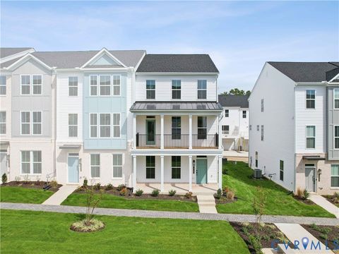 Photo of 15369 Sunray Alley, Midlothian, VA 23112 (MLS # 2532725)