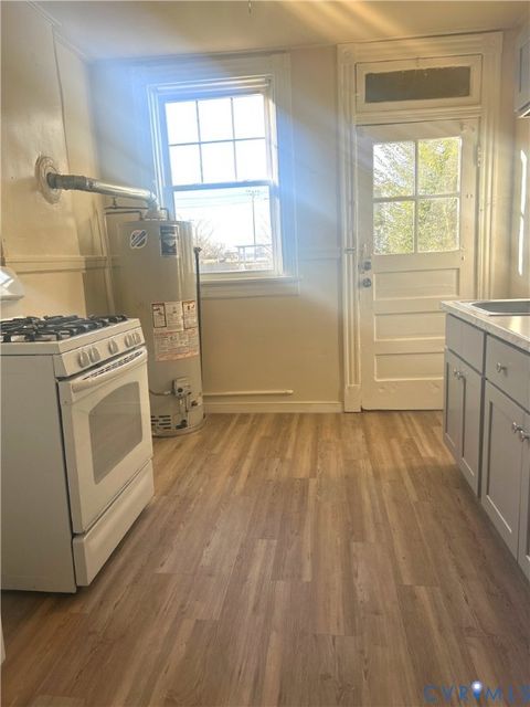 Tiny photo for 1209 Wallace Street #A, Richmond, VA 23220 (MLS # 2600415)