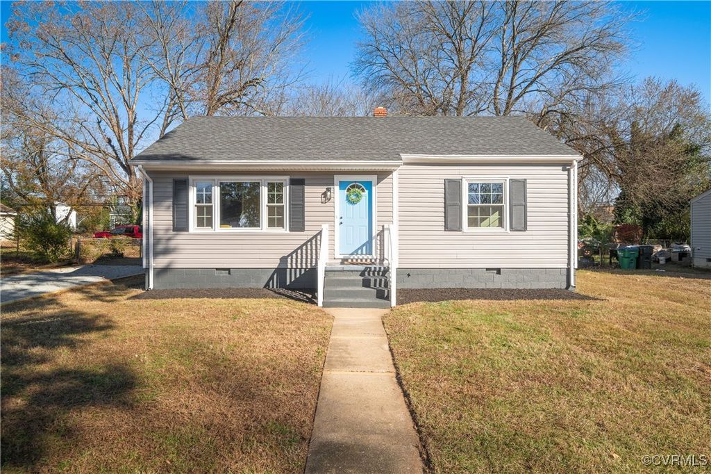 Photo for 4242 N Kinsley Avenue, Richmond, VA 23224 (MLS # 2428098)