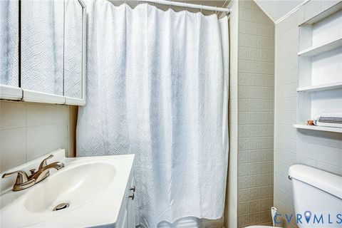 Tiny photo for 201 Suffolk Avenue, Colonial Heights, VA 23834 (MLS # 2533094)