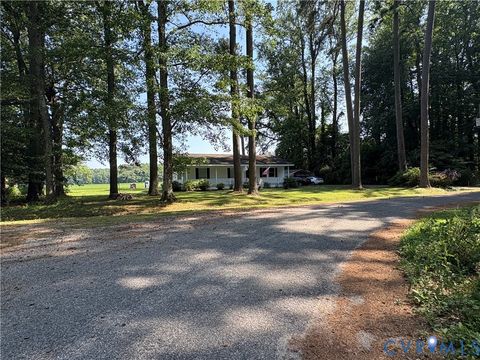 Photo of 97 McCormick Drive, Reedville, VA 22539 (MLS # 2615638)