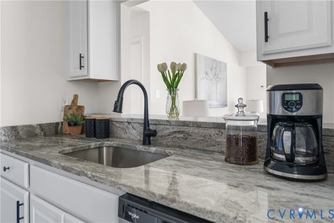 Tiny photo for 4601 Four Seasons Terrace #F, Glen Allen, VA 23060 (MLS # 2532448)