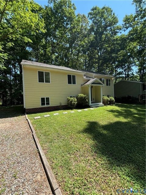 Photo of 13802 Sutters Mill Road, Chesterfield, VA 23112 (MLS # 2613476)
