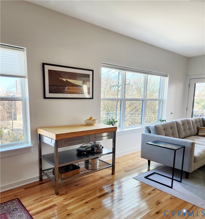 901 Porter Street U301