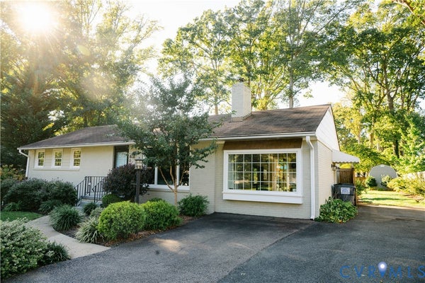 806 PENOLA DR, HENRICO, VA 23229 - Image 95619215c4d7a4aa39741bc38bf99e95/3100196410