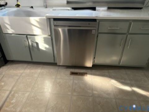 Tiny photo for 2820 Mauldin Street, Henrico, VA 23223 (MLS # 2604802)