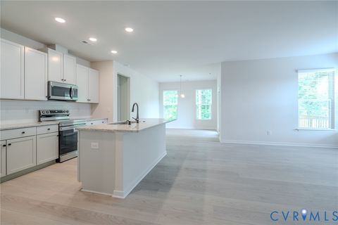 Tiny photo for 000 Canoe Pointe Loop #992, Chesterfield, VA 23120 (MLS # 2605729)