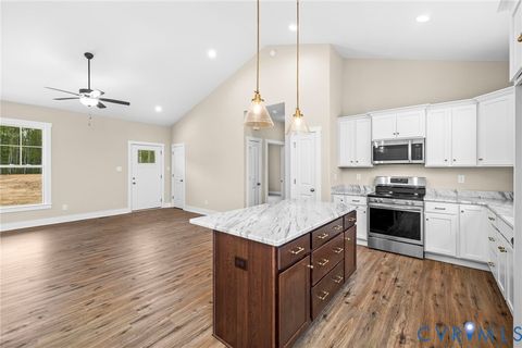 Tiny photo for 355 Happy Hollow Road, Scottsville, VA 23921 (MLS # 2612851)