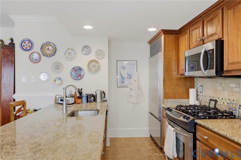 Tiny photo for 2620 Stuart Avenue #U3F, Richmond, VA 23220 (MLS # 2619085)