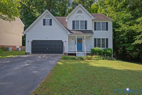 Photo of 12501 Cameron Bay Drive, Midlothian, VA 23112 (MLS # 2624533)