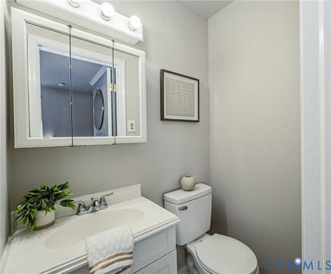 Tiny photo for 6 Skipwith Green Circle, Henrico, VA 23294 (MLS # 2624210)