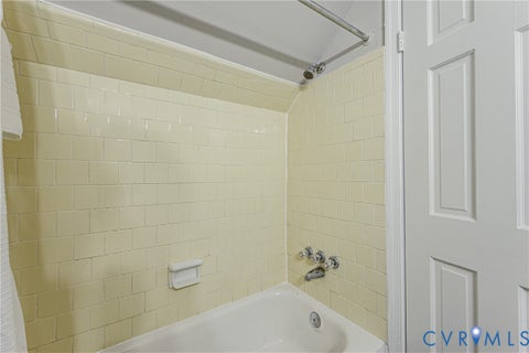Tiny photo for 6 Skipwith Green Circle, Henrico, VA 23294 (MLS # 2624210)