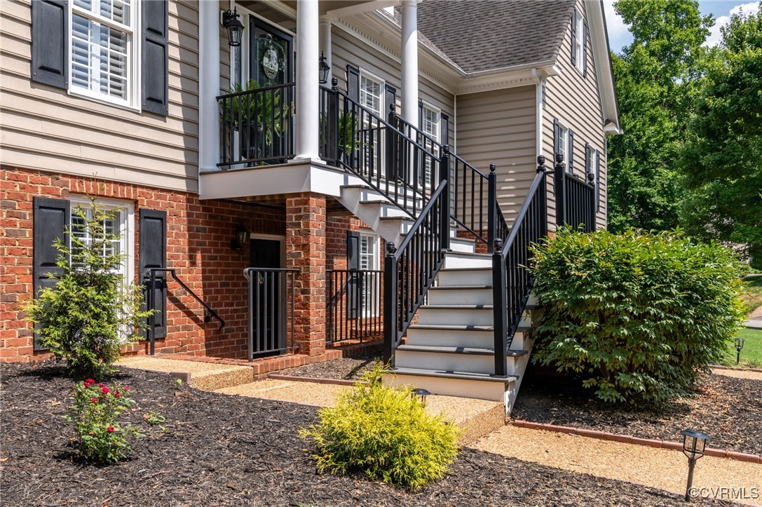 615 Elm Creek Circle