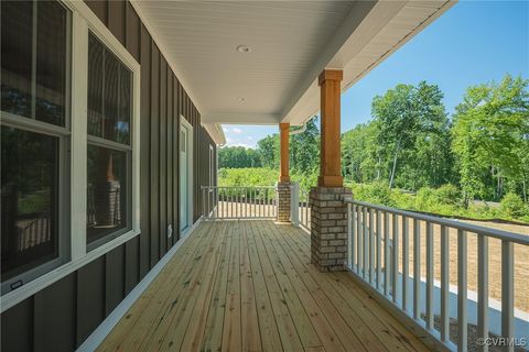 A home in Bumpass