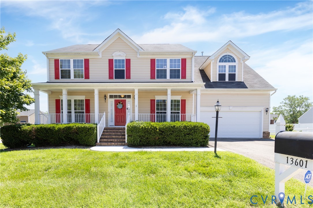 13601 Green Spire Circle