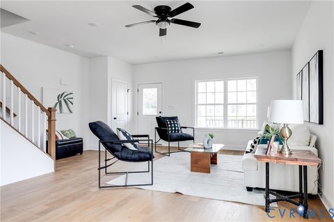 Tiny photo for 2015 3rd Avenue, Richmond, VA 23222 (MLS # 2607220)