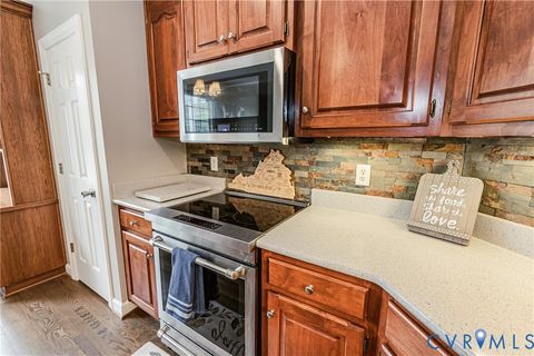 Tiny photo for 113 Great Glen, Williamsburg, VA 23188 (MLS # 2606501)