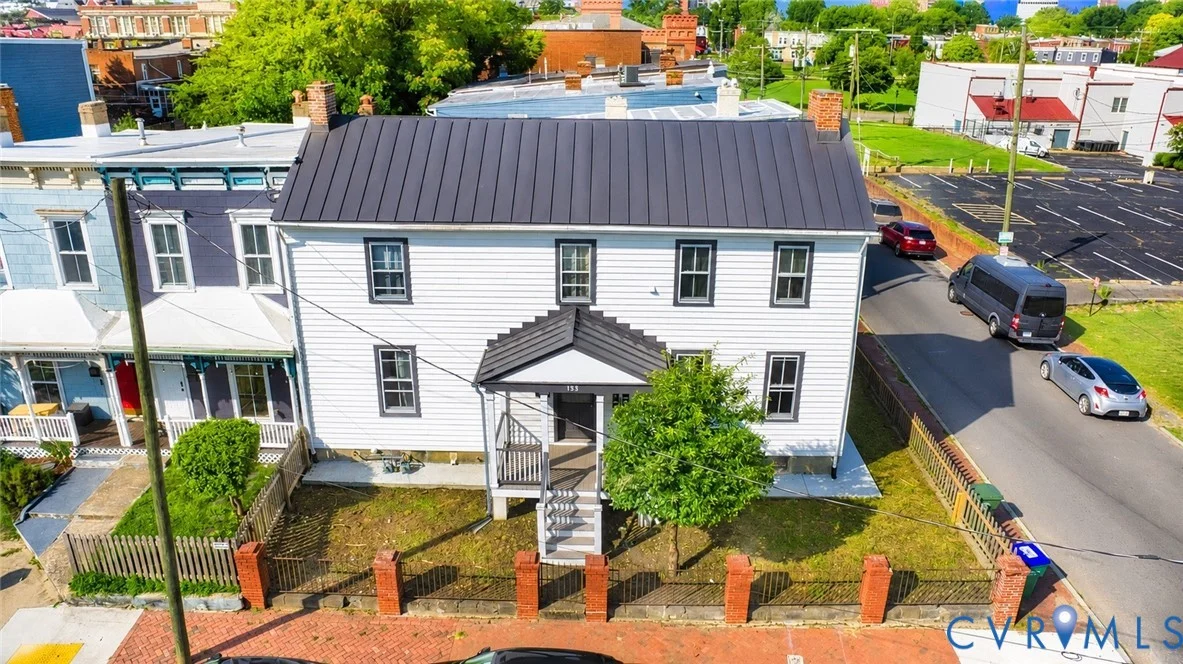 133 W Jackson Street