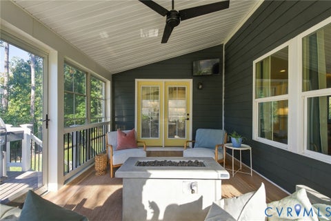 Tiny photo for 17900 Boston Creek Trail, Moseley, VA 23120 (MLS # 2628458)