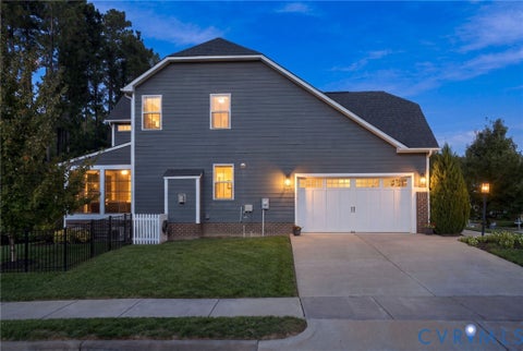 Tiny photo for 17900 Boston Creek Trail, Moseley, VA 23120 (MLS # 2628458)