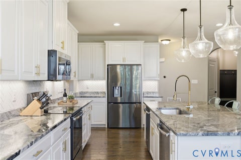 Tiny photo for 17900 Boston Creek Trail, Moseley, VA 23120 (MLS # 2628458)