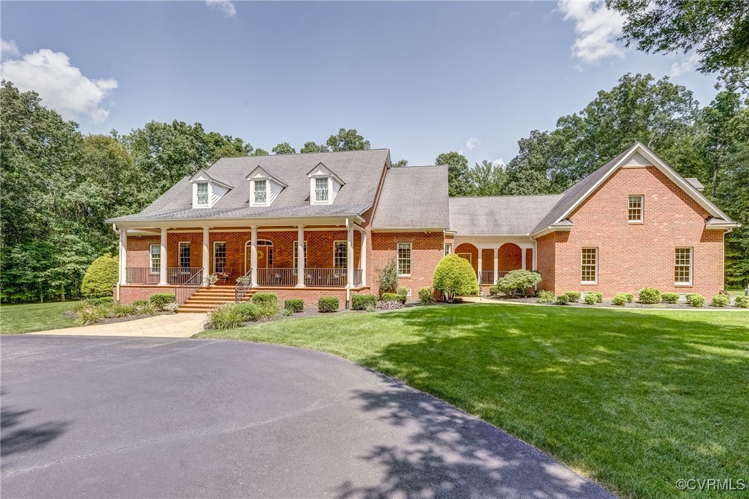 10100 Tripps Lane