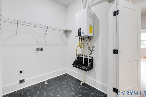 Tiny photo for 907 N 36th Street, Richmond, VA 23223 (MLS # 2604200)