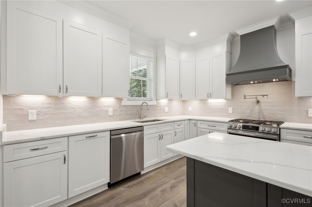 15035 Whitewood Lane
