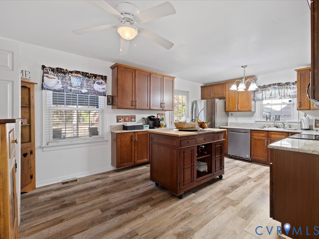 15415 Hopeful Church Road