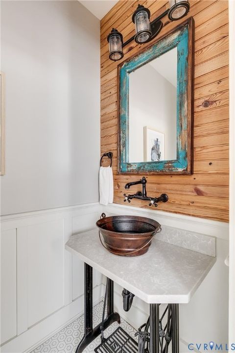 Tiny photo for 2119 E Broad Street, Richmond, VA 23223 (MLS # 2610525)