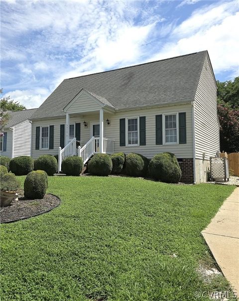 Photo of 5979 Dugout Terrace, Mechanicsville, VA 23111 (MLS # 2418078)