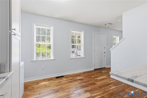 Tiny photo for 1007 Arlington Road, Hopewell, VA 23860 (MLS # 2612840)