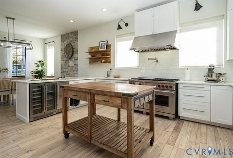 Tiny photo for 620 Mansion Drive, Hopewell, VA 23860 (MLS # 2602064)