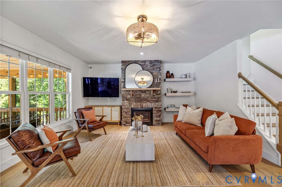 9310 Beaver Bridge Road