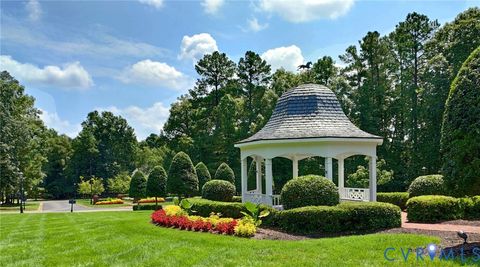 Tiny photo for 163 W Square Place, Richmond, VA 23238 (MLS # 2608286)