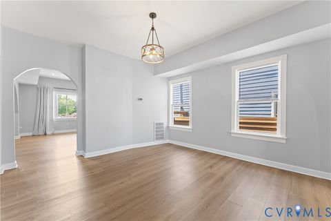 Tiny photo for 410 N 33rd Street, Richmond, VA 23223 (MLS # 2609460)