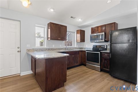 Tiny photo for 410 N 33rd Street, Richmond, VA 23223 (MLS # 2609460)