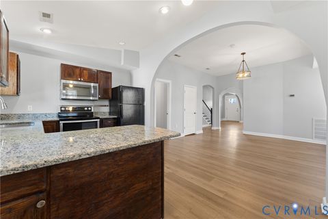 Tiny photo for 410 N 33rd Street, Richmond, VA 23223 (MLS # 2609460)
