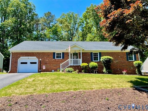 Photo of 10512 Hamlin Drive, Chester, VA 23831 (MLS # 2611620)