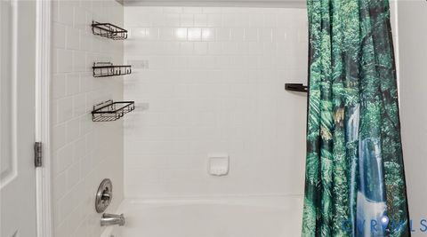 Tiny photo for 7604 Roscommon Court #2409, Henrico, VA 23228 (MLS # 2611535)